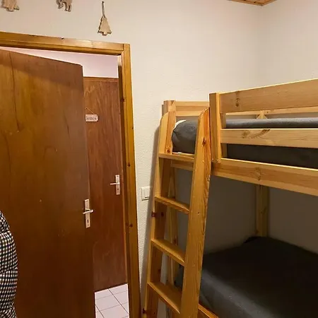 Appt 4/6 Rez De Jardin Apartment *