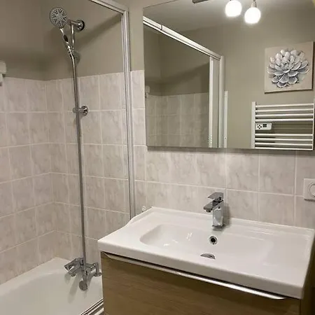 Appt 4/6 Rez De Jardin *