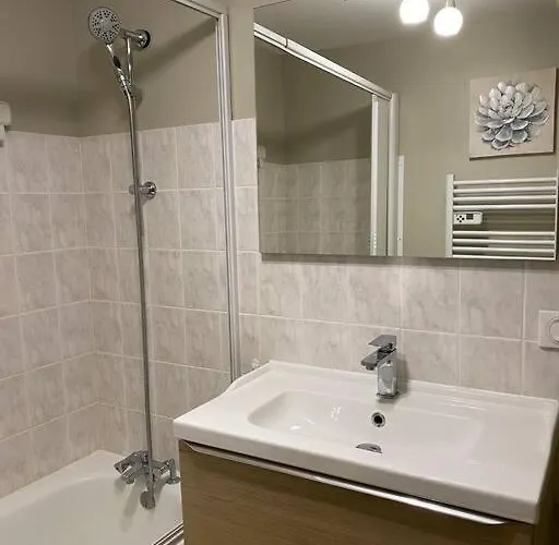 Appt 4/6 Rez De Jardin *